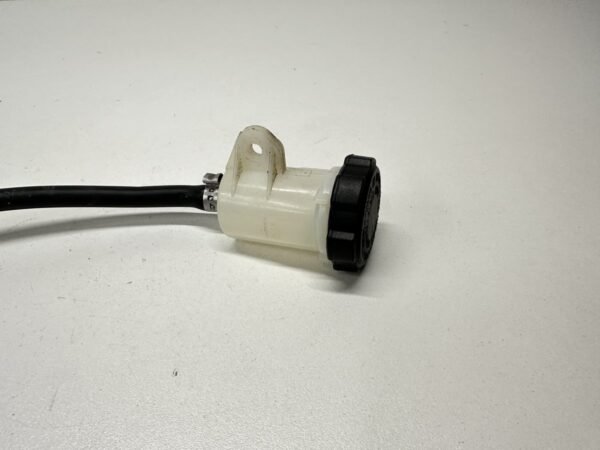 BOCAL LIQUIDE DE DIRECTION PIAGGIO MP3 300 IE LT 2010-2014 – Image 5
