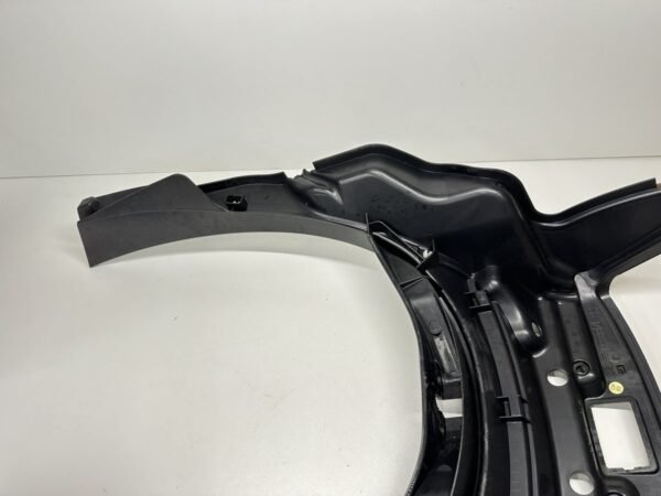 PLASTIQUE DE COFFRE PIAGGIO MP3 300 IE LT 2010-2014 – Image 6