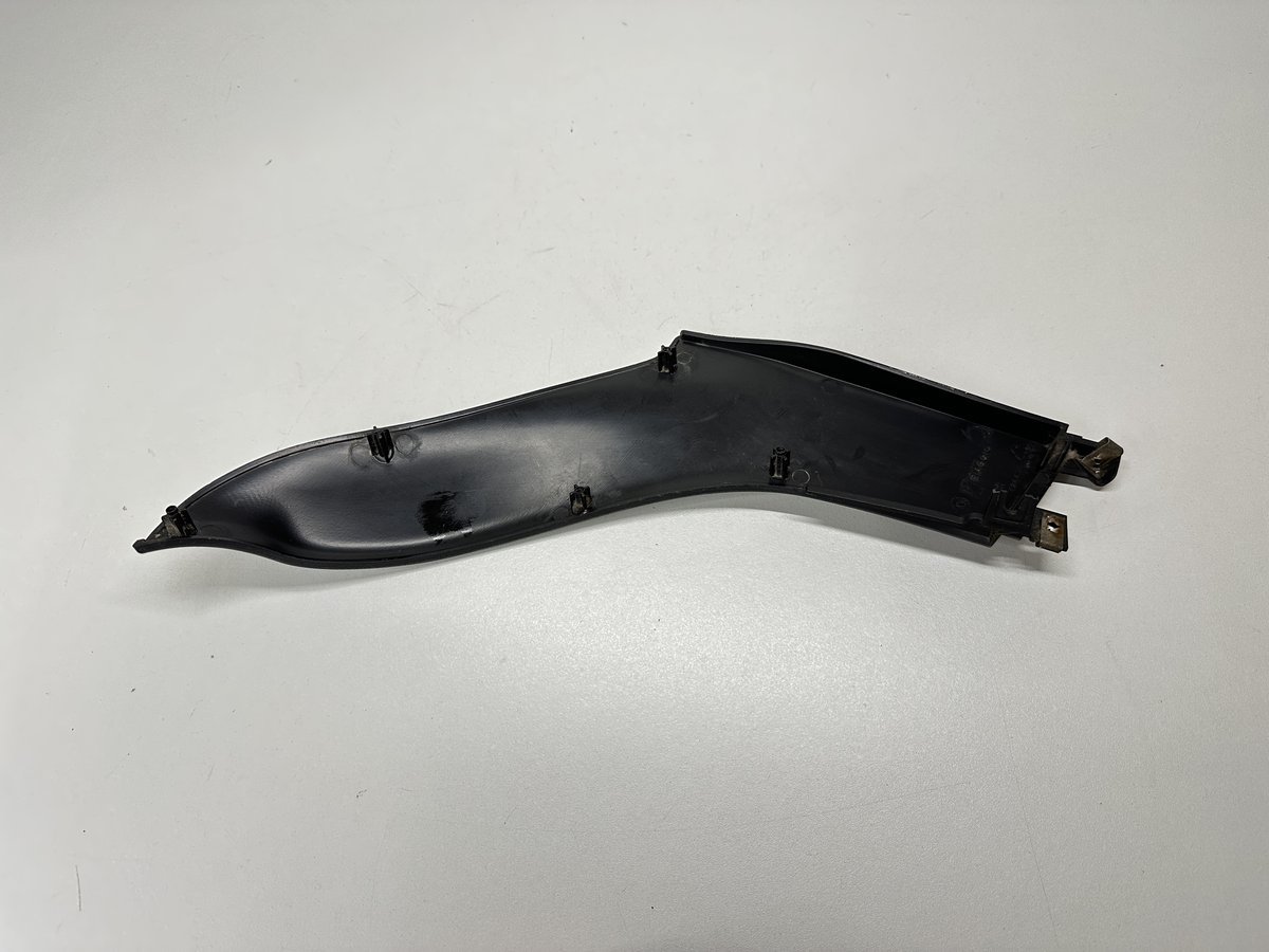 Dratom Parts piece scooter Piaggio MP3 300 2010 2011 2012 2013 07 20241120 155232 PLASTIQUE BAS DE CAISSE PIAGGIO MP3 300 IE LT 2010-2014 – Image 2
