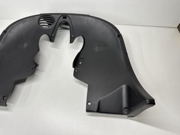 PLASTIQUE SOUS TETE DE FOURCHE PIAGGIO MP3 300 IE LT 2010-2014 – Image 2