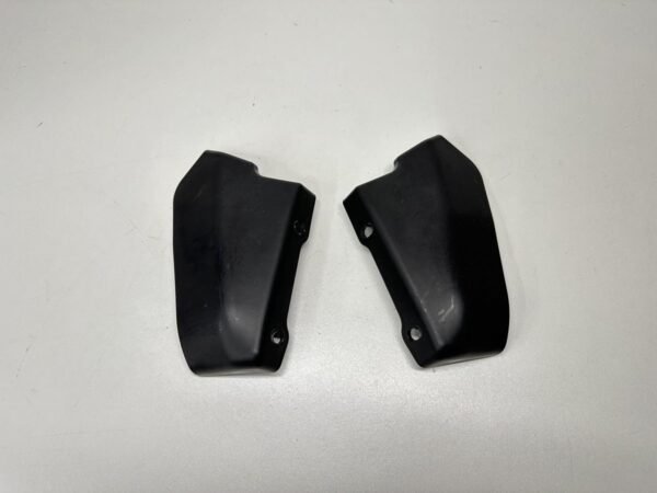 CACHES PLASTIQUE CHARNIÈRES PIAGGIO MP3 300 IE LT 2010-2014