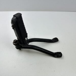 PLATINE REPOSE PIED PASSAGER DROITE HONDA CBF 125 2009-2014