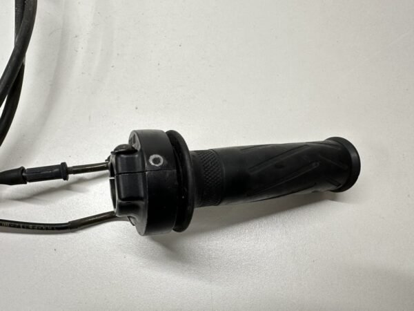 BARILLET DE GAZ AVEC CÂBLE YAMAHA X-MAX 125 2006-2009 – Image 6