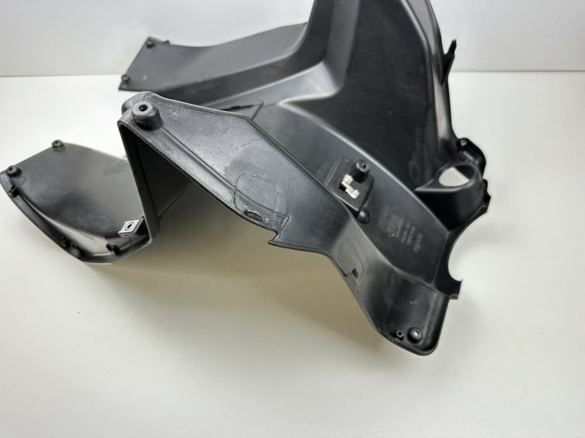 Dratom Parts piece moto 08 20241210 073837 TABLIER APRILIA SR 50 2006-2012 – Image 9