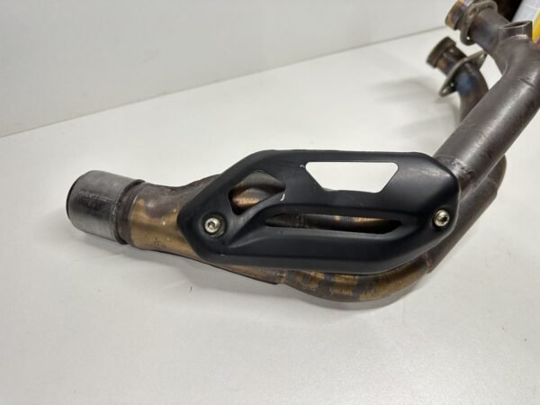 COLLECTEUR ÉCHAPPEMENT BENELLI 500 LEONCINO 2017-2023 – Image 2