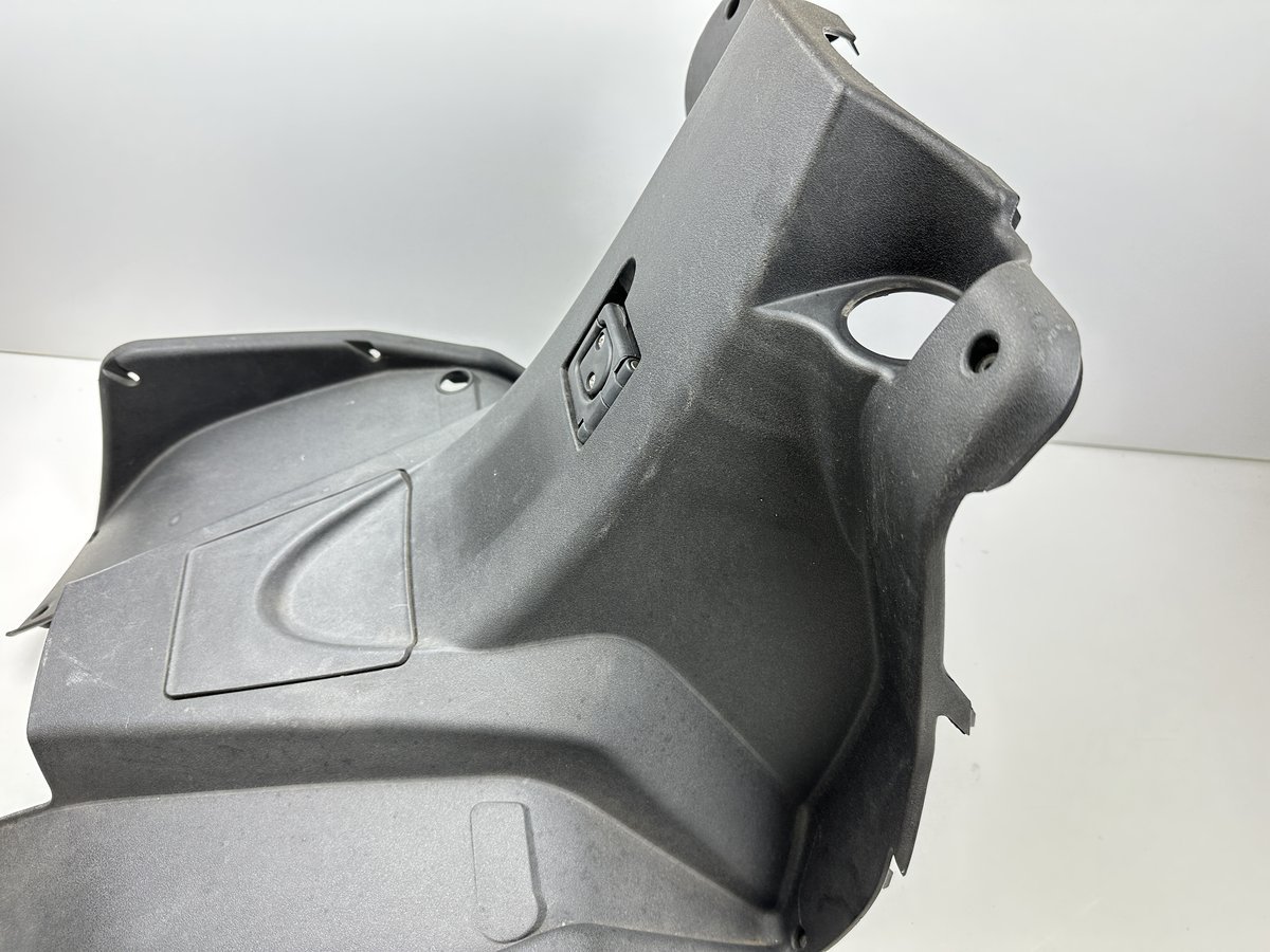 Dratom Parts piece moto 13 20241210 073902 TABLIER APRILIA SR 50 2006-2012 – Image 4