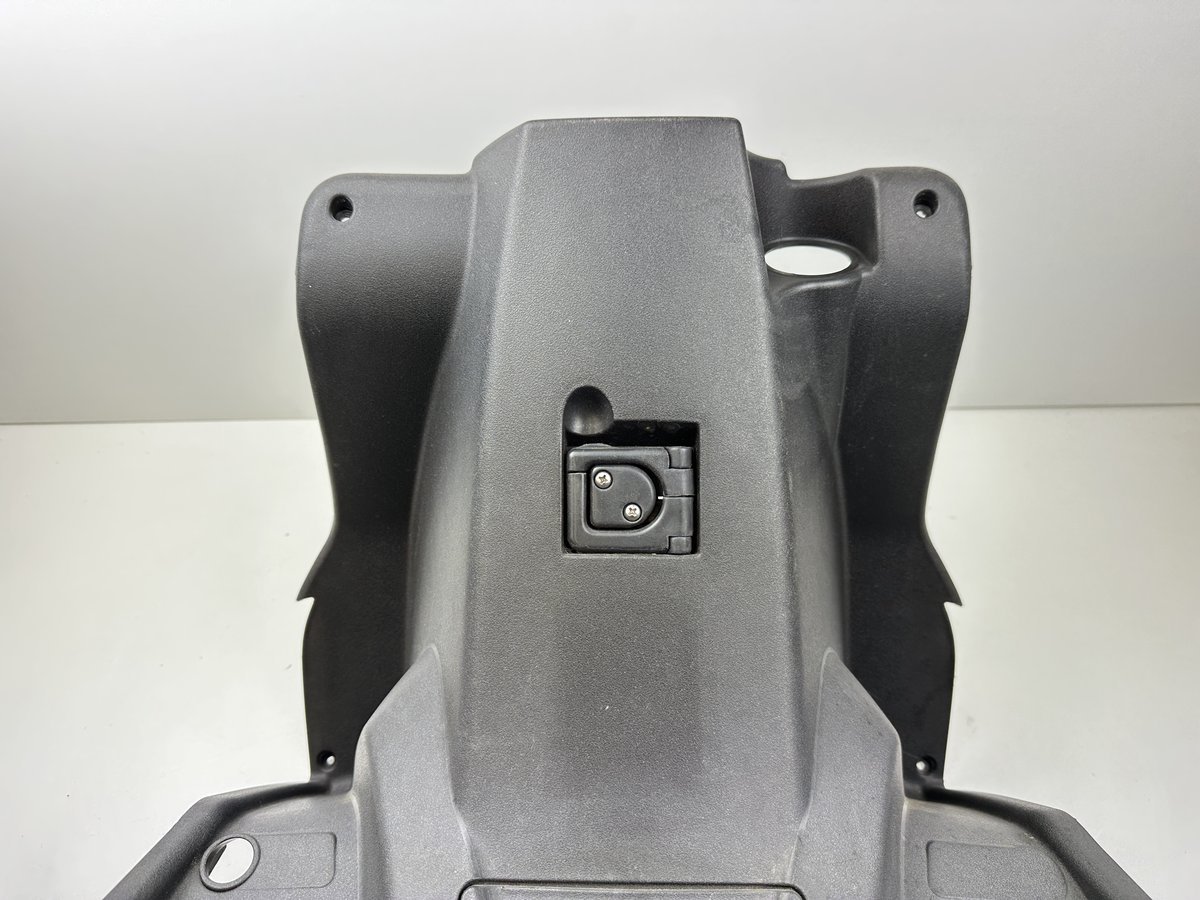 Dratom Parts piece moto 14 20241210 073908 TABLIER APRILIA SR 50 2006-2012 – Image 3