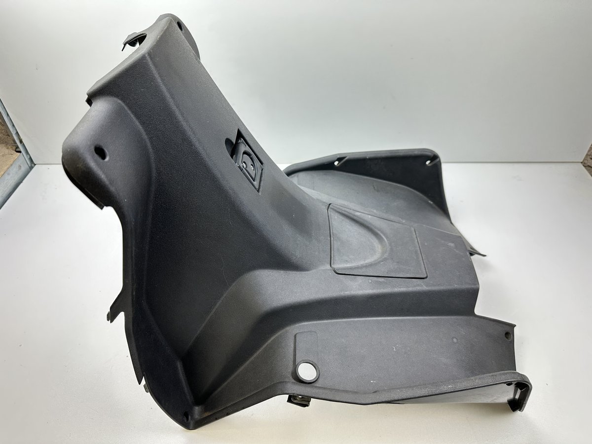 Dratom Parts piece moto 16 20241210 073918 TABLIER APRILIA SR 50 2006-2012