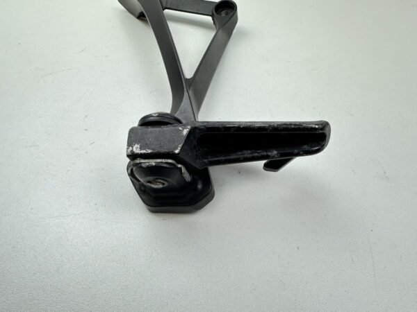 PLATINE REPOSE PIED PASSAGER GAUCHE KAWASAKI ZX-10R 2011-2015 – Image 6