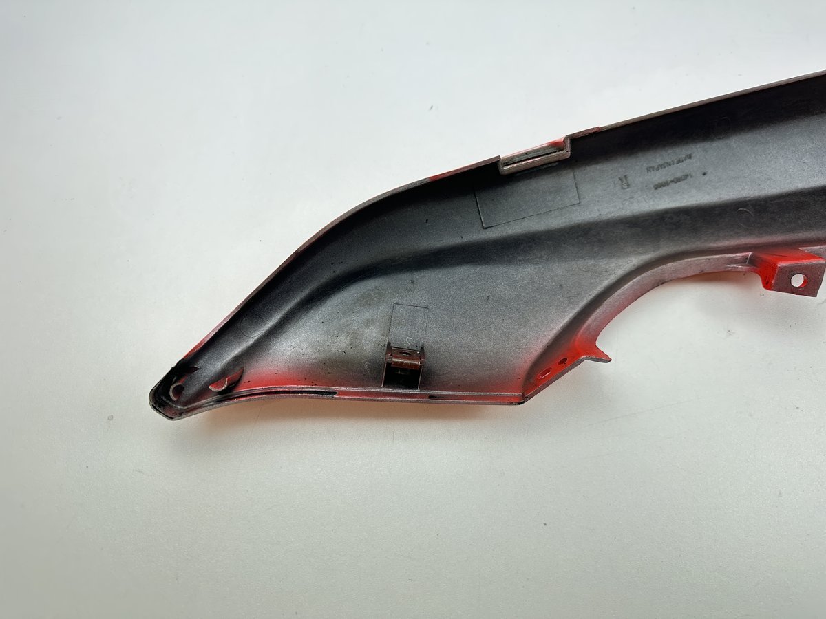 Dratom Parts piece moto 18 20241219 101948 CARENAGE ARRIERE DROIT KAWASAKI ER5 1997-2006 – Image 7