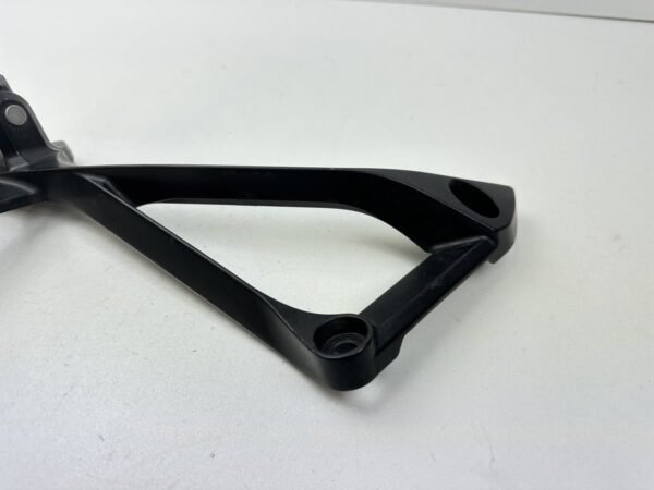 PLATINE REPOSE PIED PASSAGER GAUCHE KAWASAKI ZX-10R 2011-2015 – Image 2