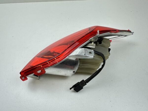 FEU ARRIERE GAUCHE YAMAHA X-MAX 125 2010-2014 – Image 6