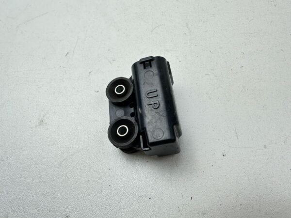 CAPTEUR DE CHUTE TRIUMPH STREET TRIPLE 675 2013-2016 – Image 3