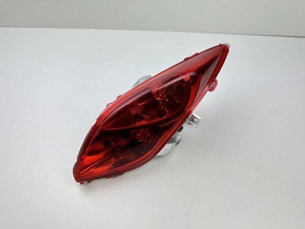 FEU ARRIERE GAUCHE YAMAHA X-MAX 125 2010-2014
