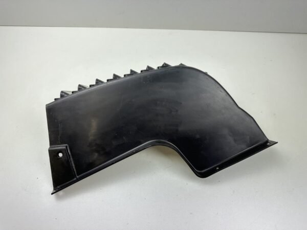 GRILLE DE RADIATEUR GAUCHE QUADRO 350 QV3 2018-2019 – Image 3