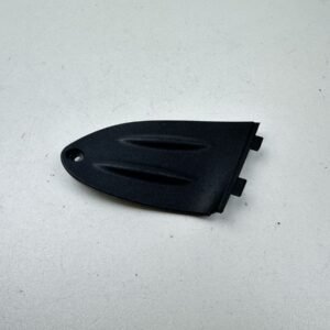 CACHE PLASTIQUE CLIGNOTANT AVANT DROIT APRILIA SR 50 2006-2012