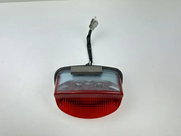 FEU ARRIERE SUZUKI 500 GSE 2001-2007