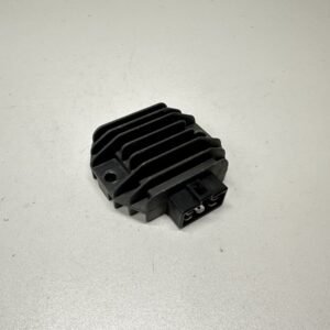 RÉGULATEUR DE TENSION YAMAHA MAJESTY 125 2003-2006