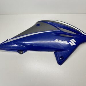 ÉCOPE DROITE RESERVOIR SUZUKI DR 125 SM 2009-2010