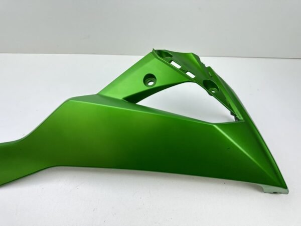 CARENAGE BAS DE CAISSE DROIT KAWASAKI Z 300 2015-2017 – Image 3