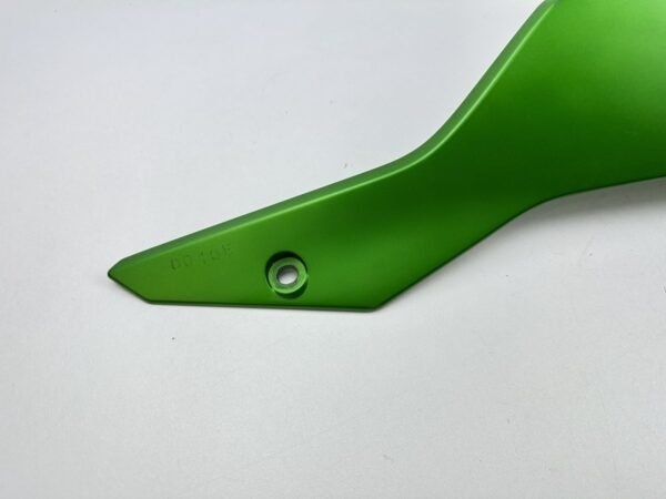 CARENAGE BAS DE CAISSE DROIT KAWASAKI Z 300 2015-2017 – Image 2