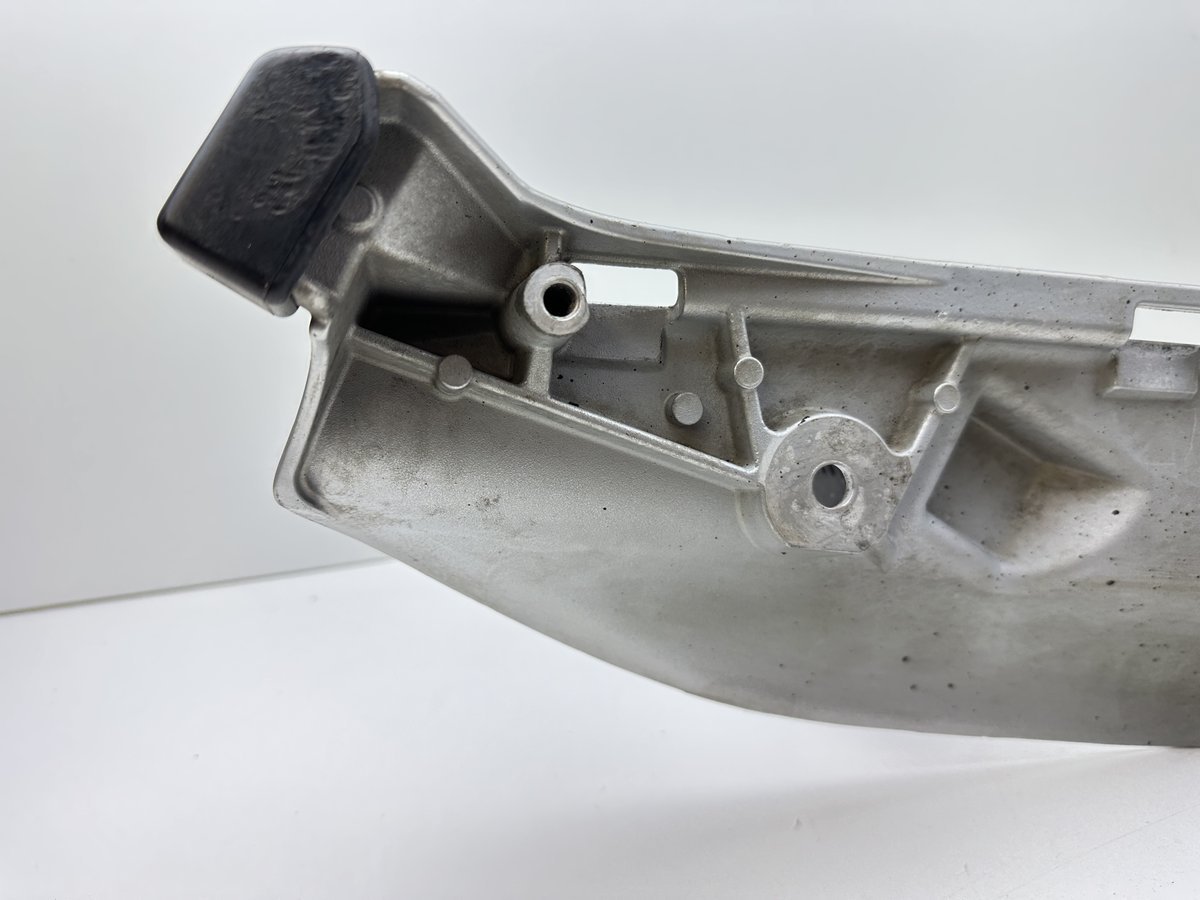 Dratom Parts piece moto 45 20241226 182552 PLATINE REPOSE PIED GAUCHE BMW R 1150 RT 2001-2004 – Image 14