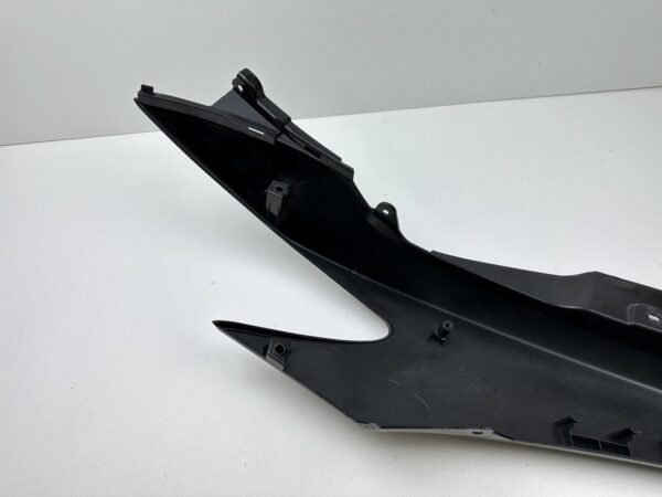 CARÉNAGE ARRIÈRE DROIT YAMAHA MW 125 TRICITY 2014-2016 – Image 10