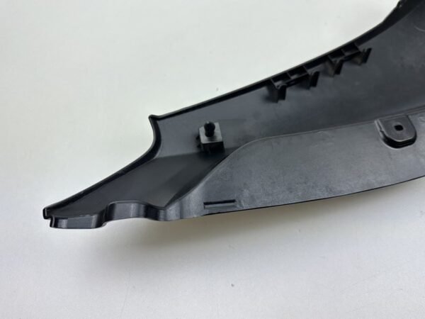 CARÉNAGE ARRIÈRE DROIT YAMAHA MW 125 TRICITY 2014-2016 – Image 8