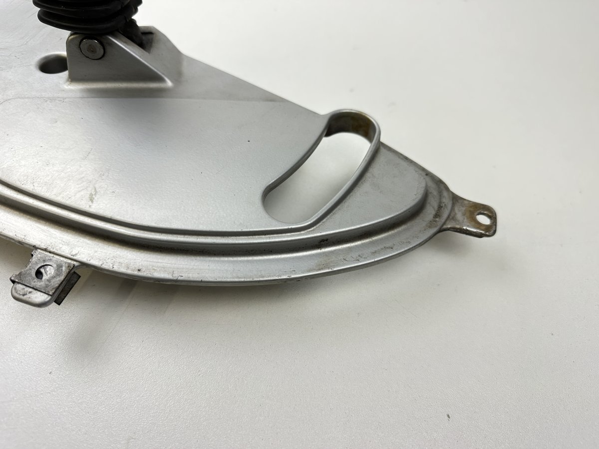 Dratom Parts piece moto 51 20241226 182622 PLATINE REPOSE PIED GAUCHE BMW R 1150 RT 2001-2004 – Image 8