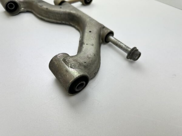 BALANCIER SUPPORT MOTEUR HONDA FORZA 250 2005-2008 – Image 4