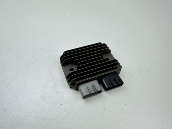 REGULATEUR DE TENSION KAWASAKI ZX-10R 2011-2015