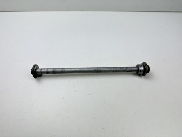 AXE DE ROUE ARRIERE HONDA CB 600 F HORNET 1998-2002