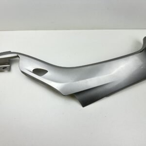 CARENAGE BAS DE CAISSE DROIT YAMAHA MW 125 TRICITY 2014-2016