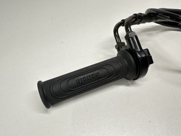 BARILLET DE GAZ AVEC CABLES BENELLI 500 LEONCINO 2017-2023 – Image 2
