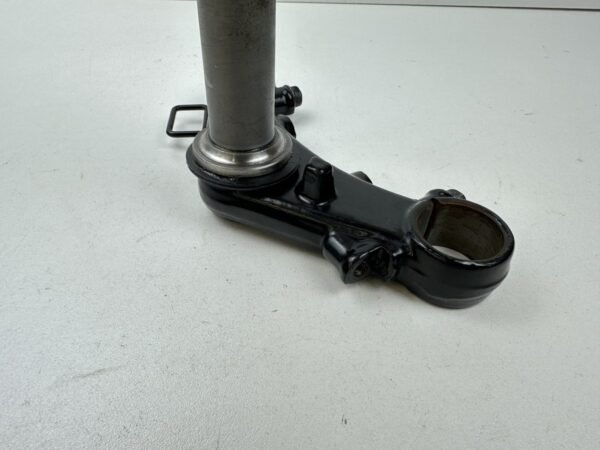 TE DE FOURCHE INFERIEUR HONDA CB 125 F 2015-2019 – Image 7