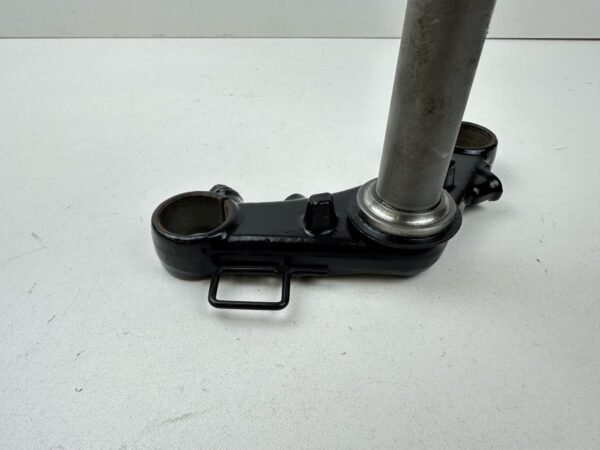 TE DE FOURCHE INFERIEUR HONDA CB 125 F 2015-2019 – Image 6