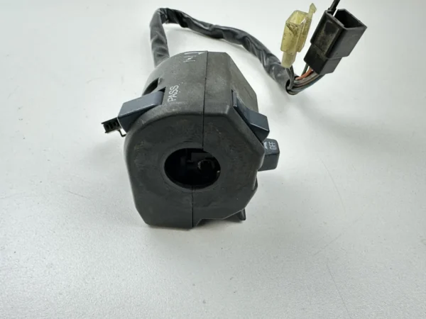 Pièce piece moto d'occasion authentique et vérifiée - Qualité garantie par Dratom Parts