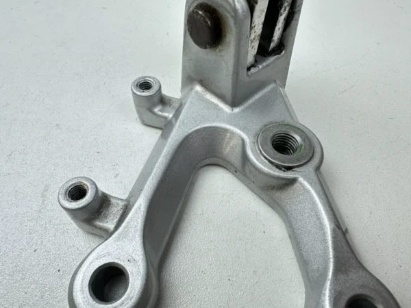 Pièce détachée piece moto d'origine contrôlée et testée - En stock chez Dratom Parts