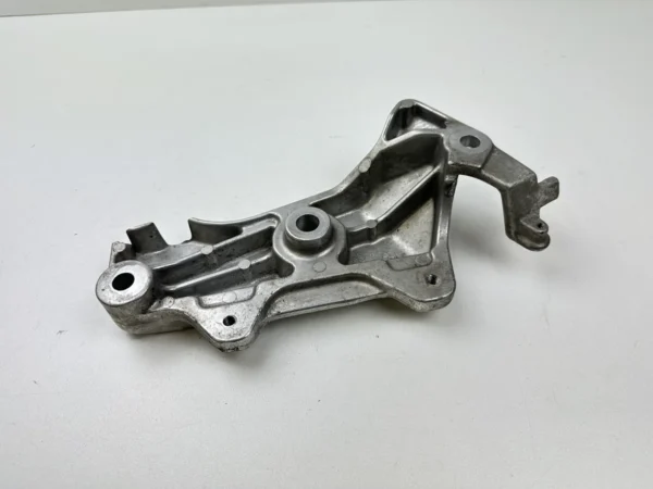 Pièce détachée piece moto d'origine contrôlée et testée - En stock chez Dratom Parts