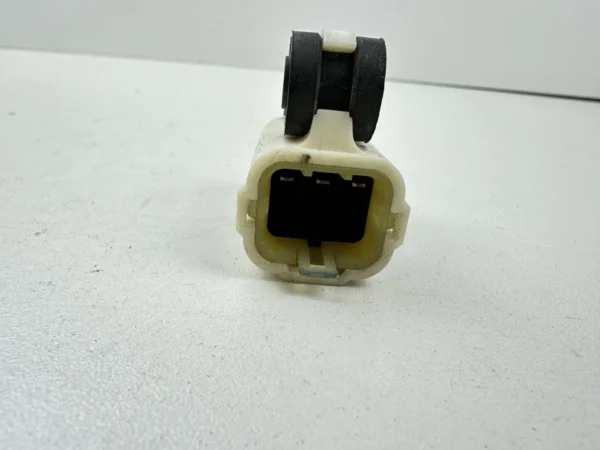 Pièce détachée piece moto d'origine contrôlée et testée - En stock chez Dratom Parts