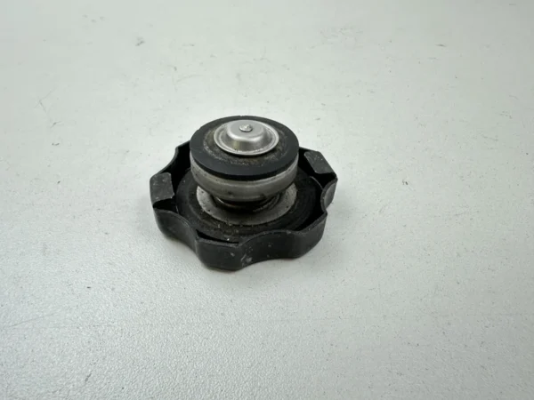 Pièce détachée piece moto d'origine contrôlée et testée - En stock chez Dratom Parts