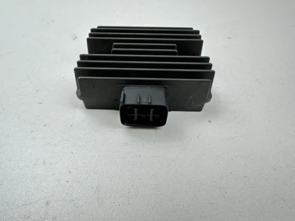 Pièce détachée piece moto d'origine contrôlée et testée - En stock chez Dratom Parts