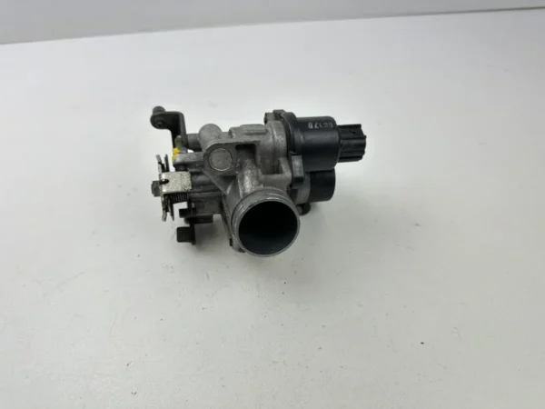 Pièce détachée piece moto d'origine contrôlée et testée - En stock chez Dratom Parts