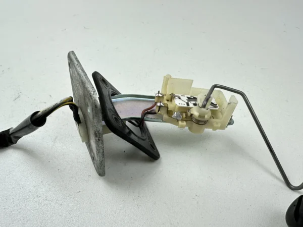 Pièce détachée piece moto d'origine contrôlée et testée - En stock chez Dratom Parts