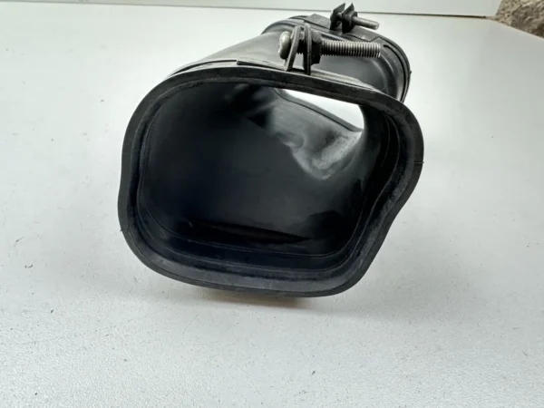 Pièce piece moto d'occasion authentique et vérifiée - Qualité garantie par Dratom Parts