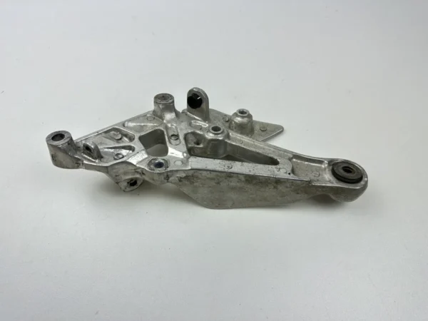 Pièce piece moto d'occasion authentique et vérifiée - Qualité garantie par Dratom Parts