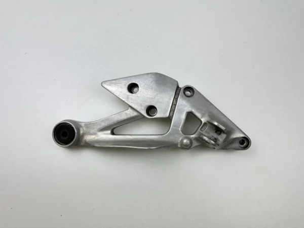 PLATINE REPOSE PIED DROIT YAMAHA XJ 600 S DIVERSION 1996-2002
