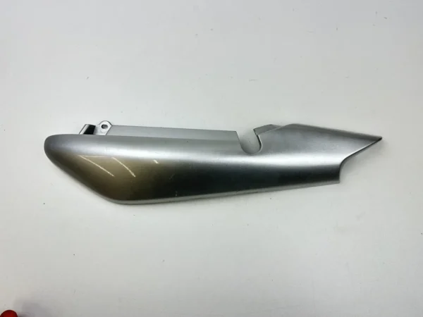 CARENAGE ARRIERE GAUCHE YAMAHA YBR 125 2004-2006