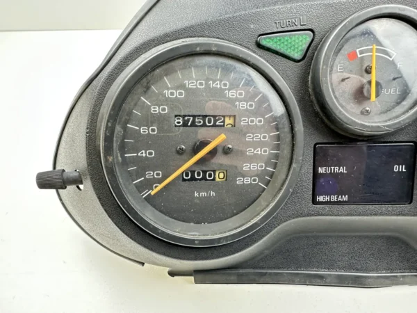 Pièce piece moto d'occasion authentique et vérifiée - Qualité garantie par Dratom Parts