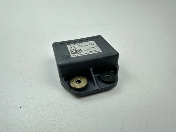 Pièce détachée piece moto d'origine contrôlée et testée - En stock chez Dratom Parts